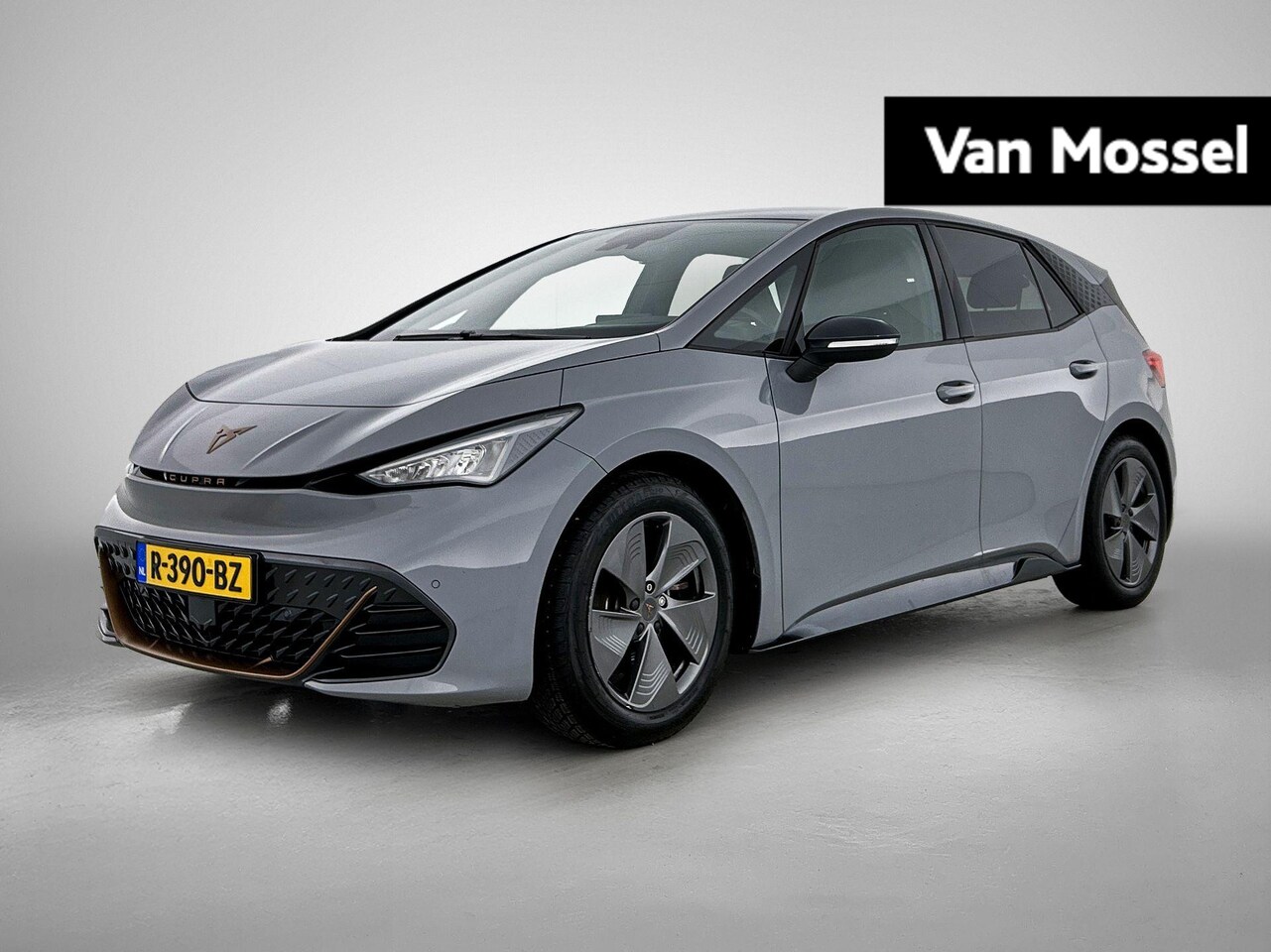 CUPRA Born - Business 62 kWh | CAMERA | STOELVERWARMING | NAVIGATIE | APPLE CARPLAY | ADAPTIEF CRUISECO - AutoWereld.nl