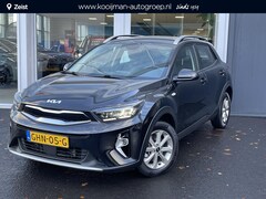 Kia Stonic - 1.0 T-GDi MHEV DynamicLine Achteruitrijcamera | Cruise control | Airco | Centrale deurvegr