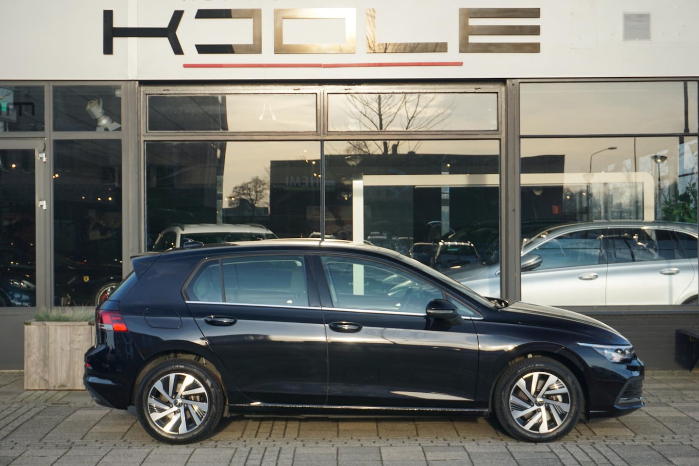Volkswagen Golf - 1.4 eHybrid Style Business | IQ | ACC | elekt stoel - AutoWereld.nl