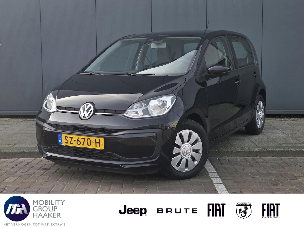 Volkswagen Up! - 1.0 BMT move up! | Airco | Bluetooth | Dealeronderhouden - AutoWereld.nl