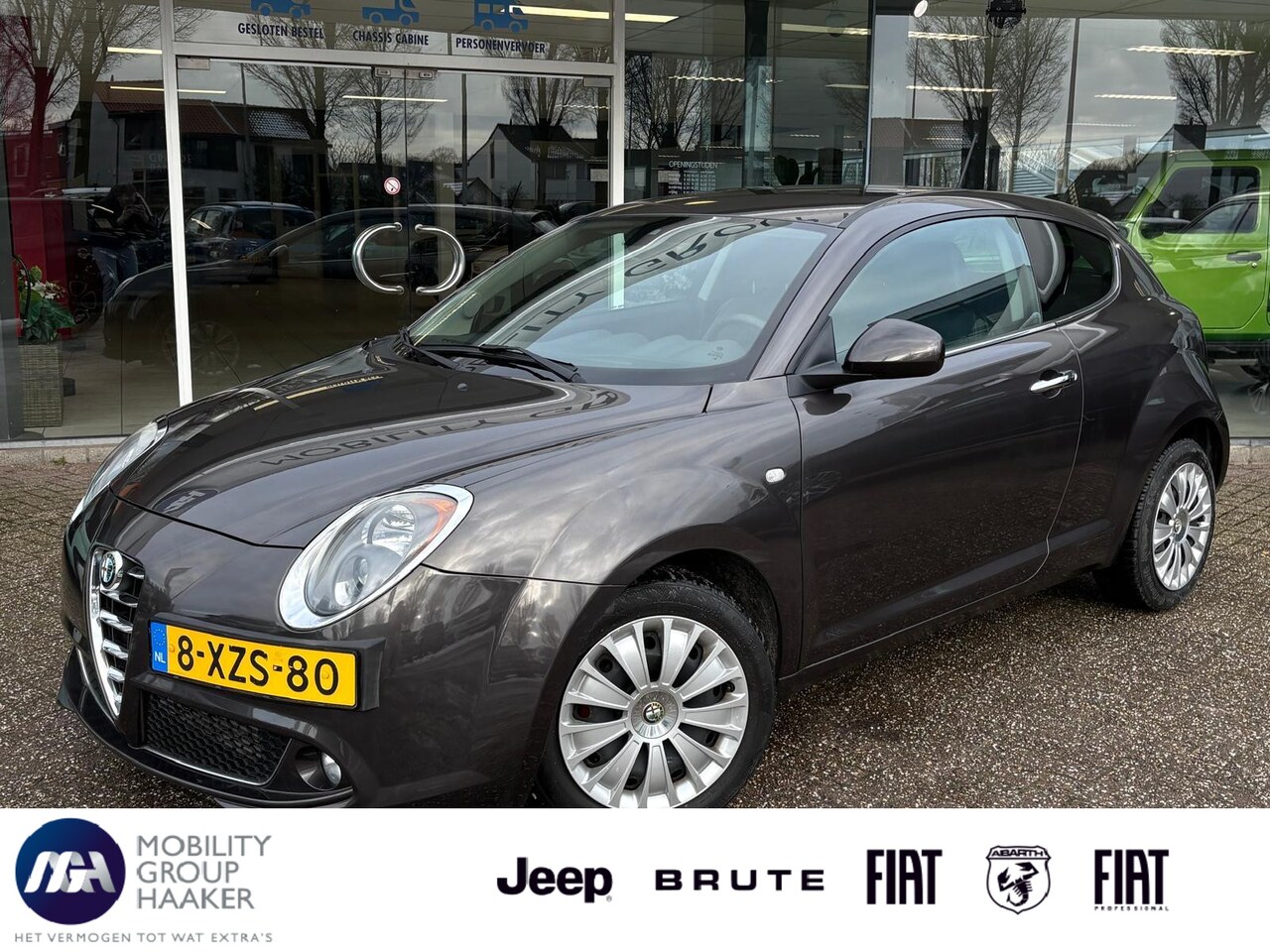 Alfa Romeo MiTo - 0.9 TwinAir Esclusivo | Navi | Climaat control | Leer | parkeersensoren | Dealer onderhoud - AutoWereld.nl