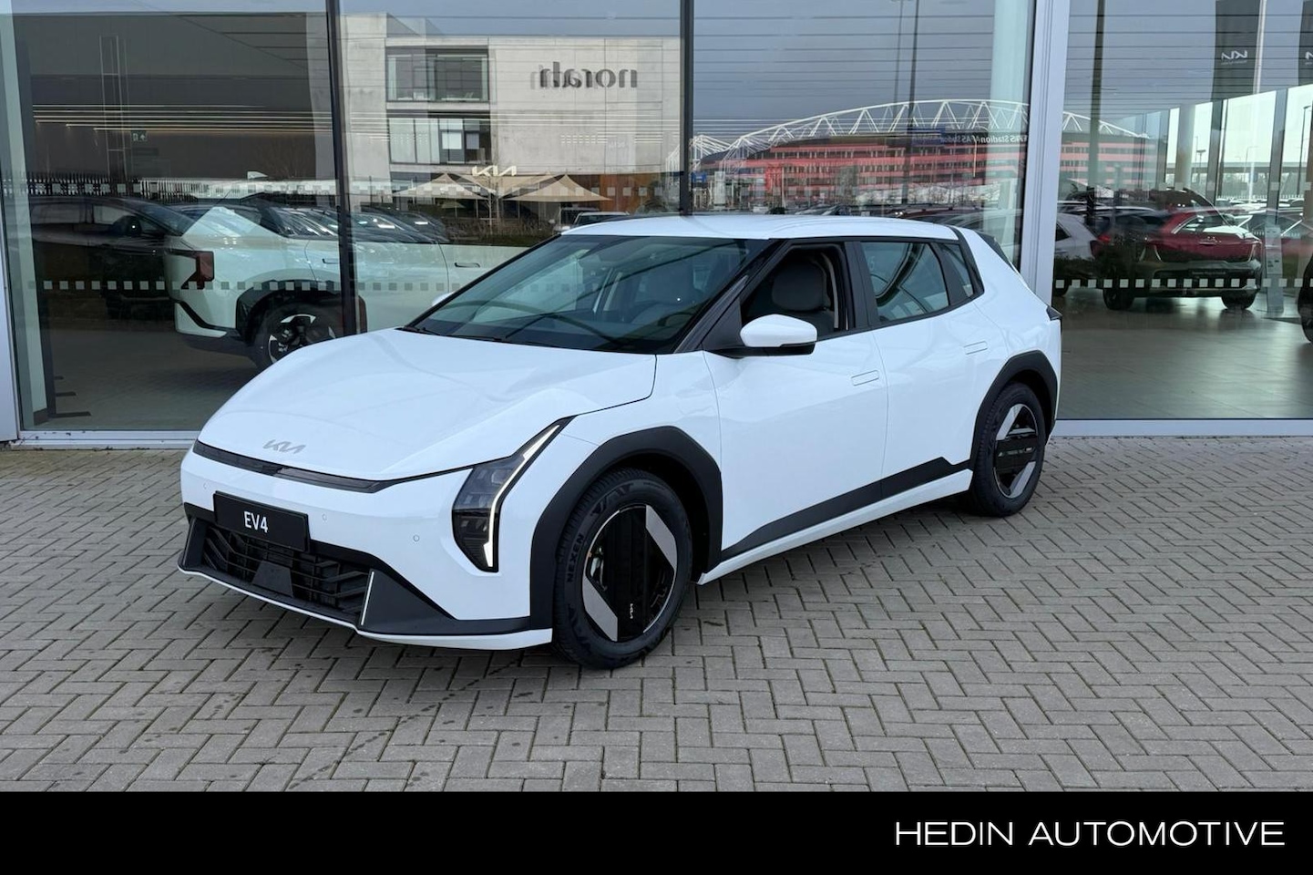 Kia EV4 - Air 58.3 kWh | Incl. particuliere inruilpremie | Tijdelijk gratis metallic lak t.w.v.  895 - AutoWereld.nl