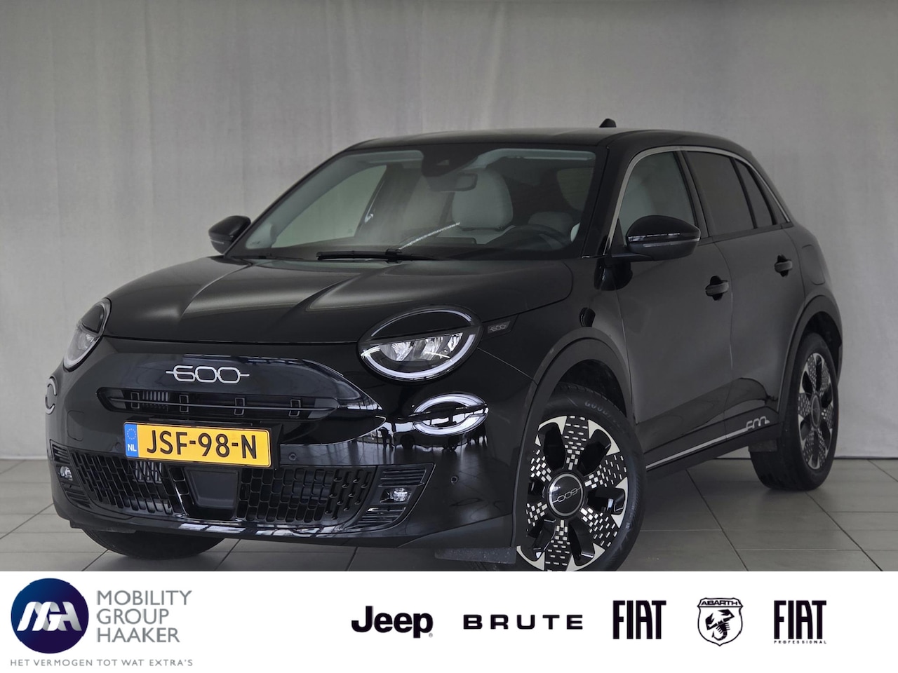 Fiat 600 - 1.2 Hybrid La Prima | Apple-Android | Stoelverwarming | Parkeercamera - AutoWereld.nl