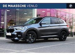 BMW X1 - sDrive18i Executive M Sport Automaat / Panoramadak / Sportstoelen / Comfort Access / Achte