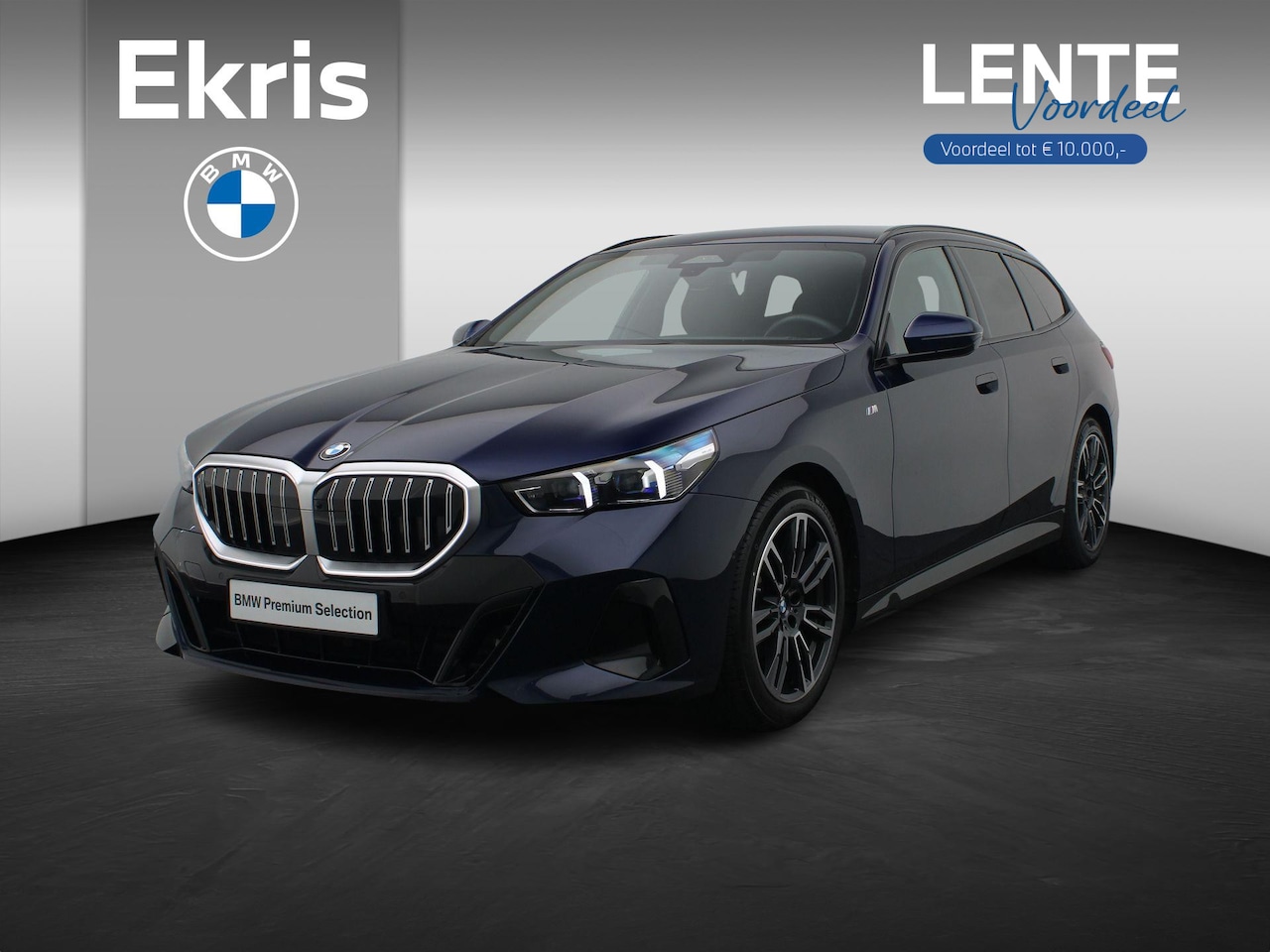 BMW 5-serie Touring - 520d M Sportpakket | Innovation Pack | Travel Pack | Comfort Pack | Trekhaak | Harman-Kard - AutoWereld.nl