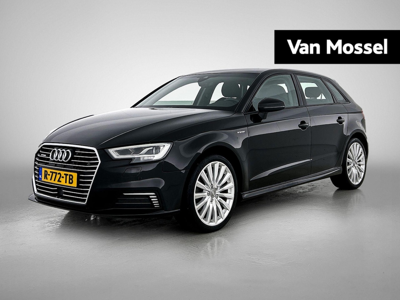 Audi A3 Sportback - 1.4 e-tron Sport Pro Line plus | Automaat | Trekhaak | Navigatie | Parkeer sensoren  | Blu - AutoWereld.nl