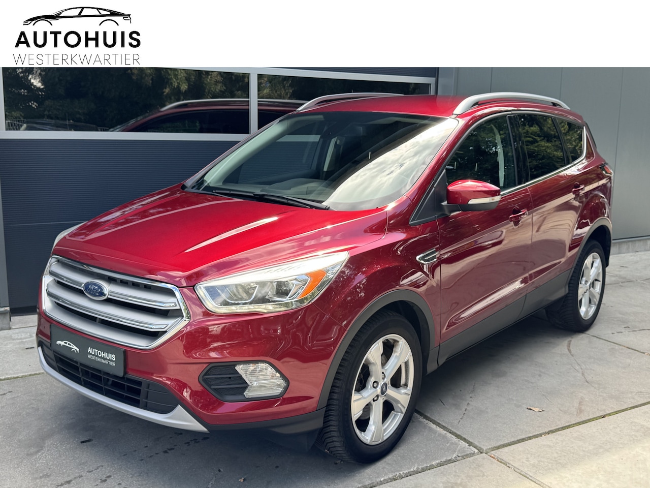 Ford Kuga - 1.5 TDCi 120 PK Automaat Titanium Navi Trekhaak Stoelverwarming Camera - AutoWereld.nl