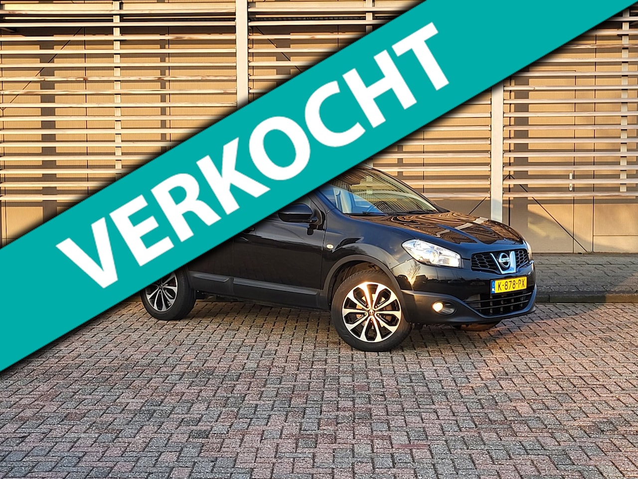 Nissan Qashqai - 2.0 Connect Edition / Airco / Camera / Panoramadak / Nieuwe Apk / Trekhaak - AutoWereld.nl
