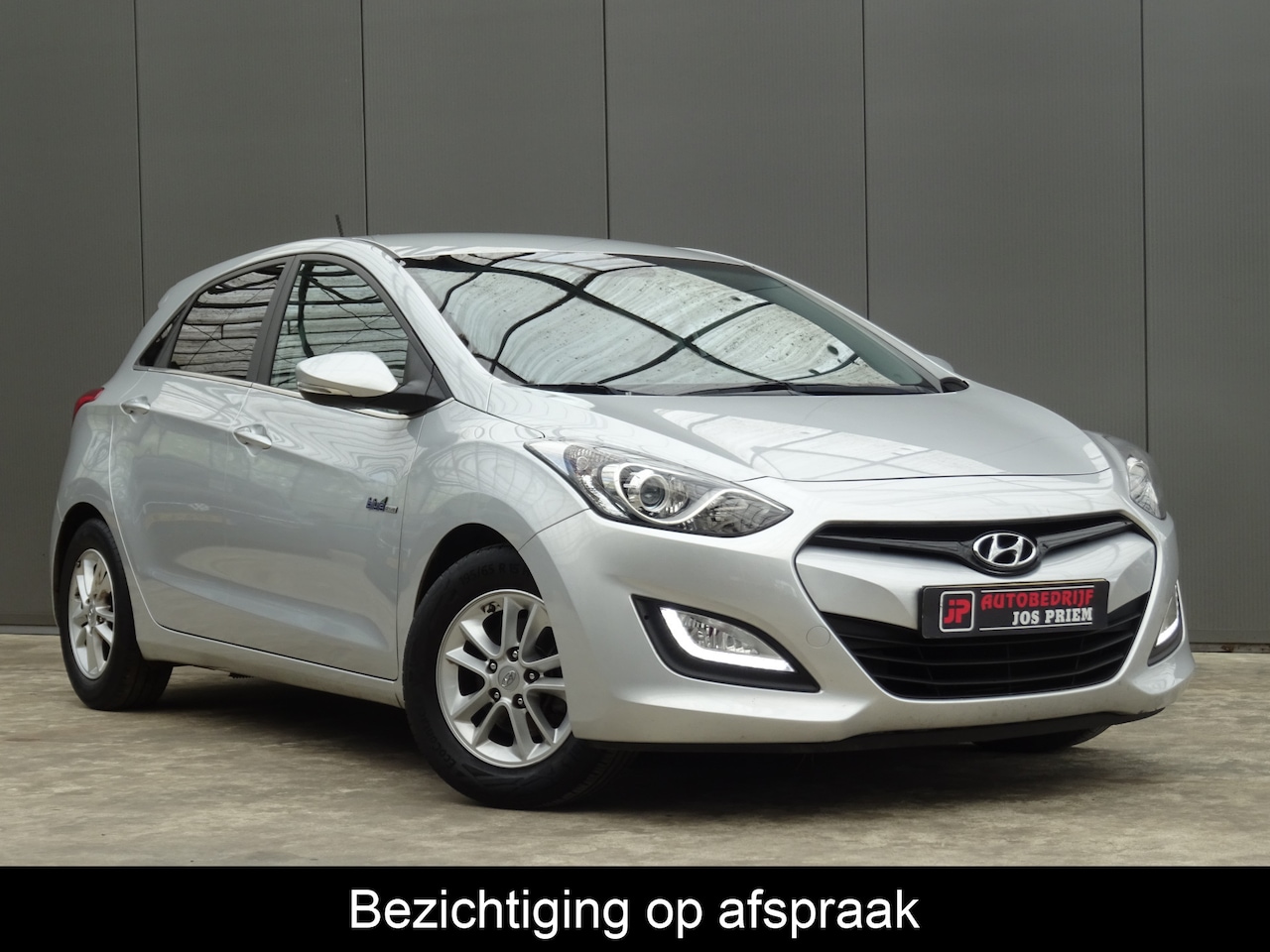 Hyundai i30 - 1.6 GDI i-Motion Plus * GOED ONDERH. * LUXE UITV. !! - AutoWereld.nl
