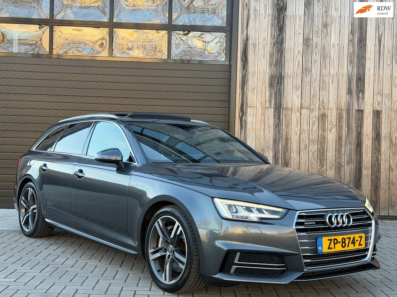 Audi A4 Avant - 3.0 TDI quattro S-LINE PANO/AUTOMAAT/FULL OPTION - AutoWereld.nl