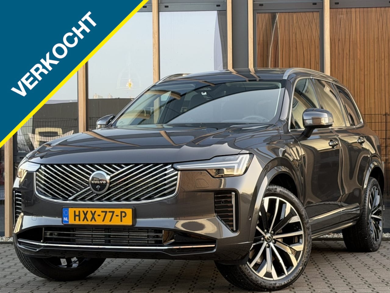 Volvo XC90 - 2.0 T8 Plug-in hybrid AWD Ultra Bright Pano 7P | Luchtvering | T - AutoWereld.nl