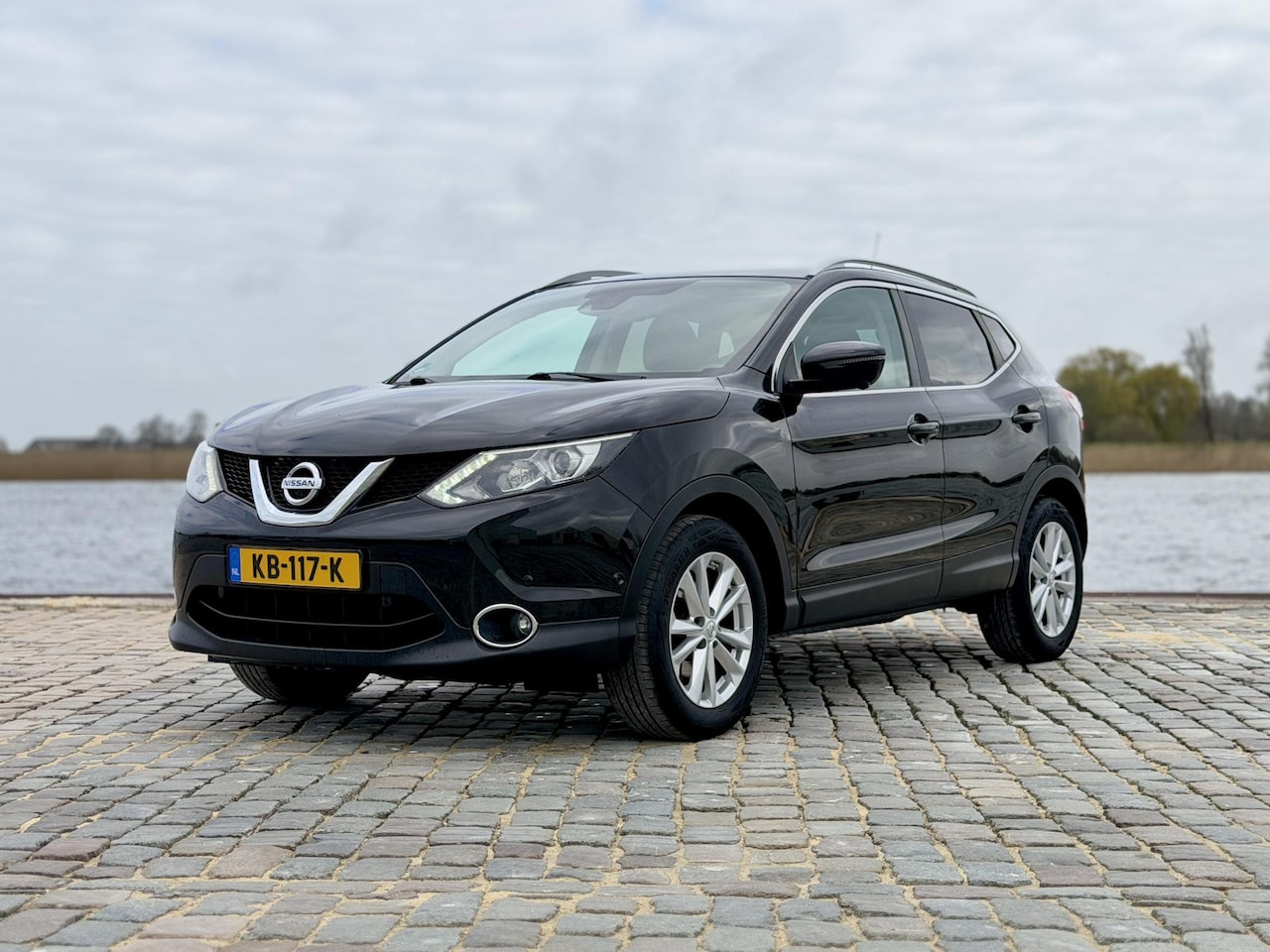 Nissan Qashqai - 1.2 Business Edition|Pano Dak|Leer|360*Cam - AutoWereld.nl