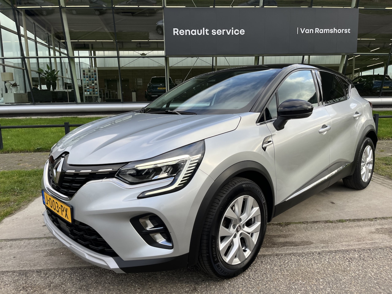 Renault Captur - 1.0 TCe 100 Intens / Apple Carplay-Android Auto / Keyless / Parkeerksensoren.Achter / Clim - AutoWereld.nl