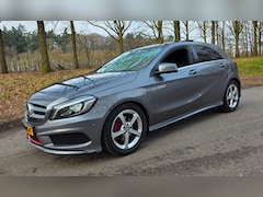 Mercedes-Benz A-klasse - 180 AMG-Line Automaat Xenon Panorama