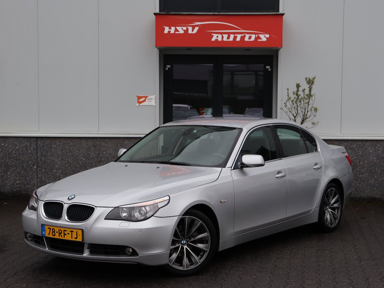 BMW 5-serie - 525i Executive 192 PK airco LEER cruise org NL - AutoWereld.nl