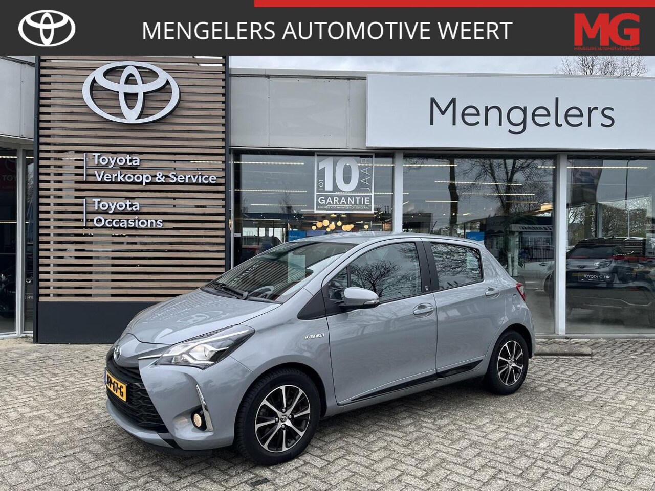 Toyota Yaris - 1.5 Hybrid Team D l Rijklaar l Stoelverwarming l Camera l LM-Velgen - AutoWereld.nl