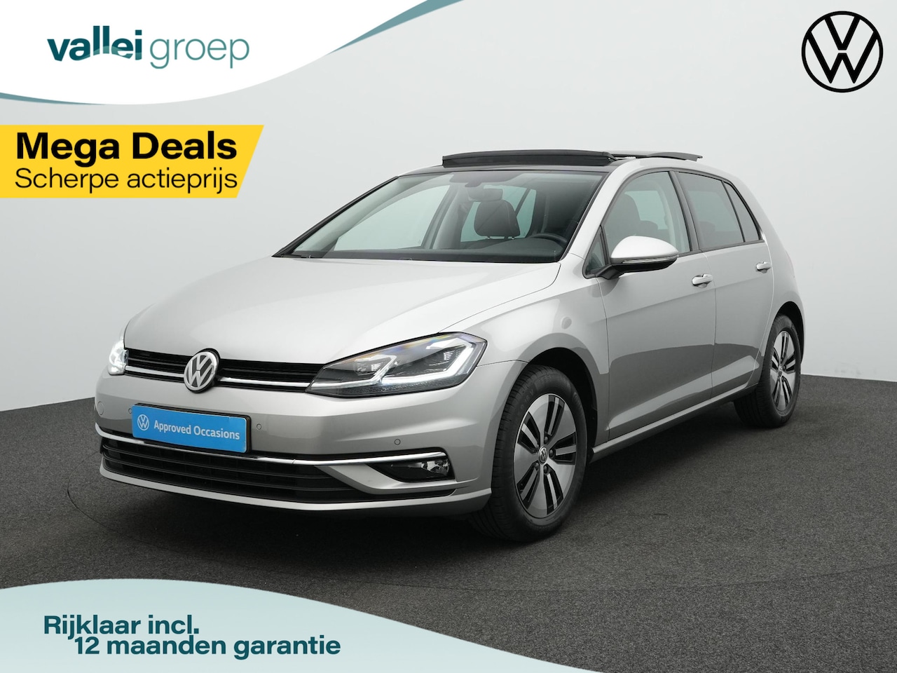 Volkswagen Golf - 1.0 TSI 115 pk Highline | Panoramadak | Trekhaak | Alcantara | Virtual Cockpit | Adaptive - AutoWereld.nl