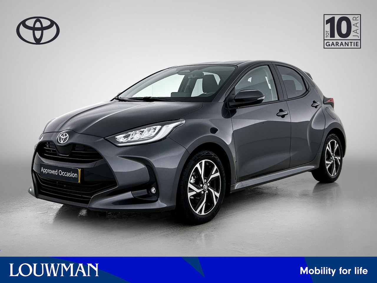 Toyota Yaris - 1.5 Hybrid 115 First Edition | Dealeronderhouden | LM velgen | - AutoWereld.nl
