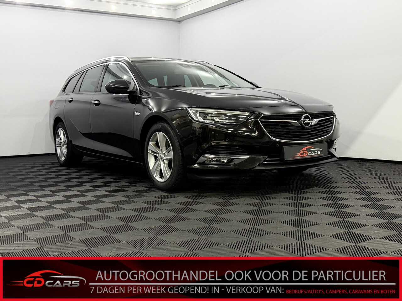 Opel Insignia Sports Tourer - 1.5 Turbo Innovation Camera, Apple carplay, Keyless start, Cruise control, Elektrische ach - AutoWereld.nl