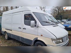 Mercedes-Benz Sprinter - 208D 312D 1999 MANUEEL LANG HOOG GERMANY CAR