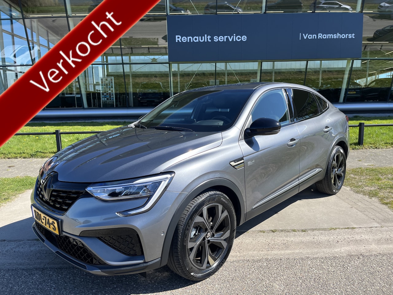 Renault Arkana - 1.6 E-Tech hybrid 145PK E-Tech R.S Line / engineered / Dealer onderhouden / Adaptive Cruis - AutoWereld.nl