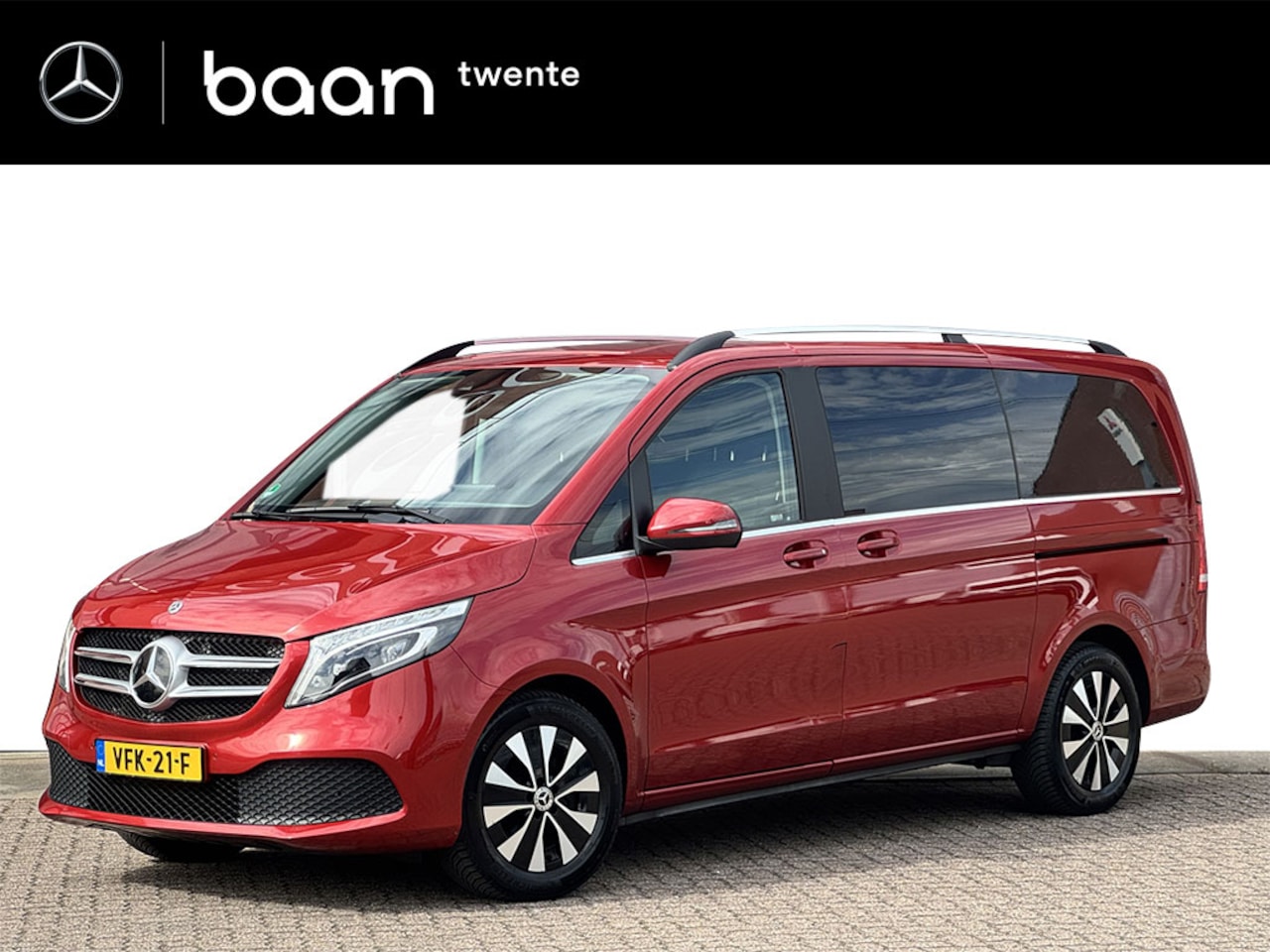 Mercedes-Benz V-klasse - 300d L2 DC Avantgarde | Burmester | Trekhaak | LED - AutoWereld.nl