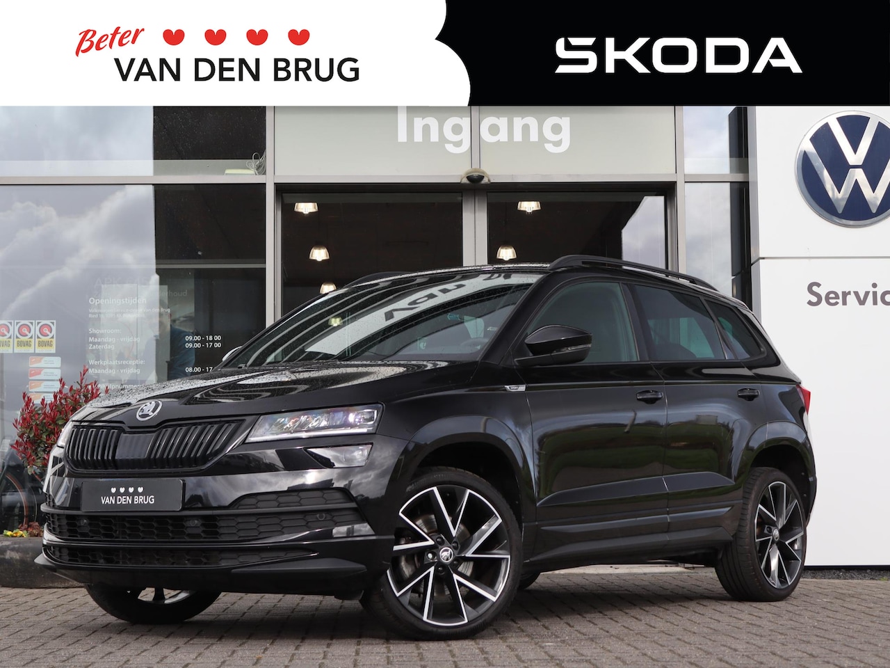Skoda Karoq - 1.5 TSI 150 pk DSG ACT Sportline | Zwenkbare Trekhaak | Achteruitrij Camera | Stoelverwarm - AutoWereld.nl
