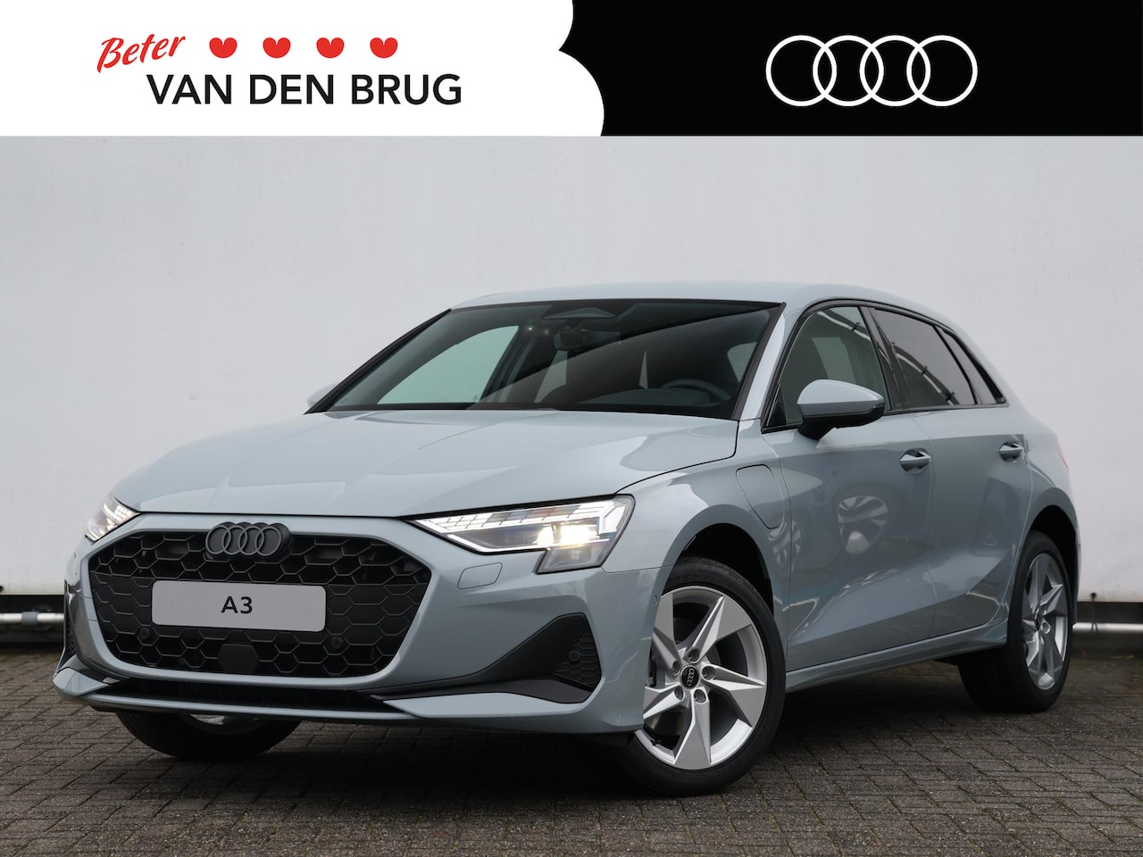 Audi A3 Sportback - Advanced edition 40 TFSIe 150 kW / 204 PK | Optiek zwart | Privacy glas | Ambiente verlich - AutoWereld.nl
