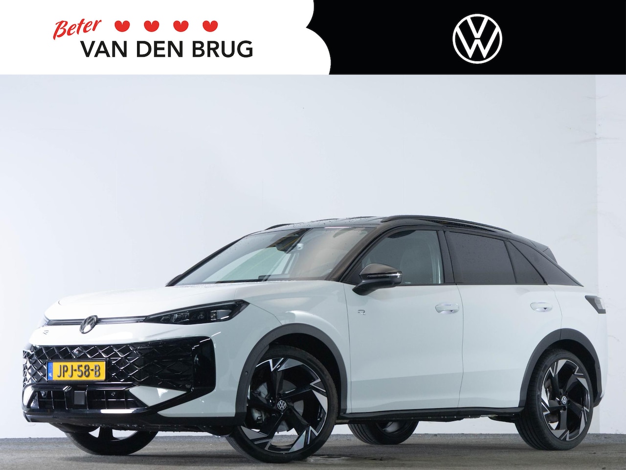 Volkswagen T-Roc - R-Line First Edition 1.5 eTSI 150 PK | 360' camera | Black Style | Elek. achterklep | 20 i - AutoWereld.nl