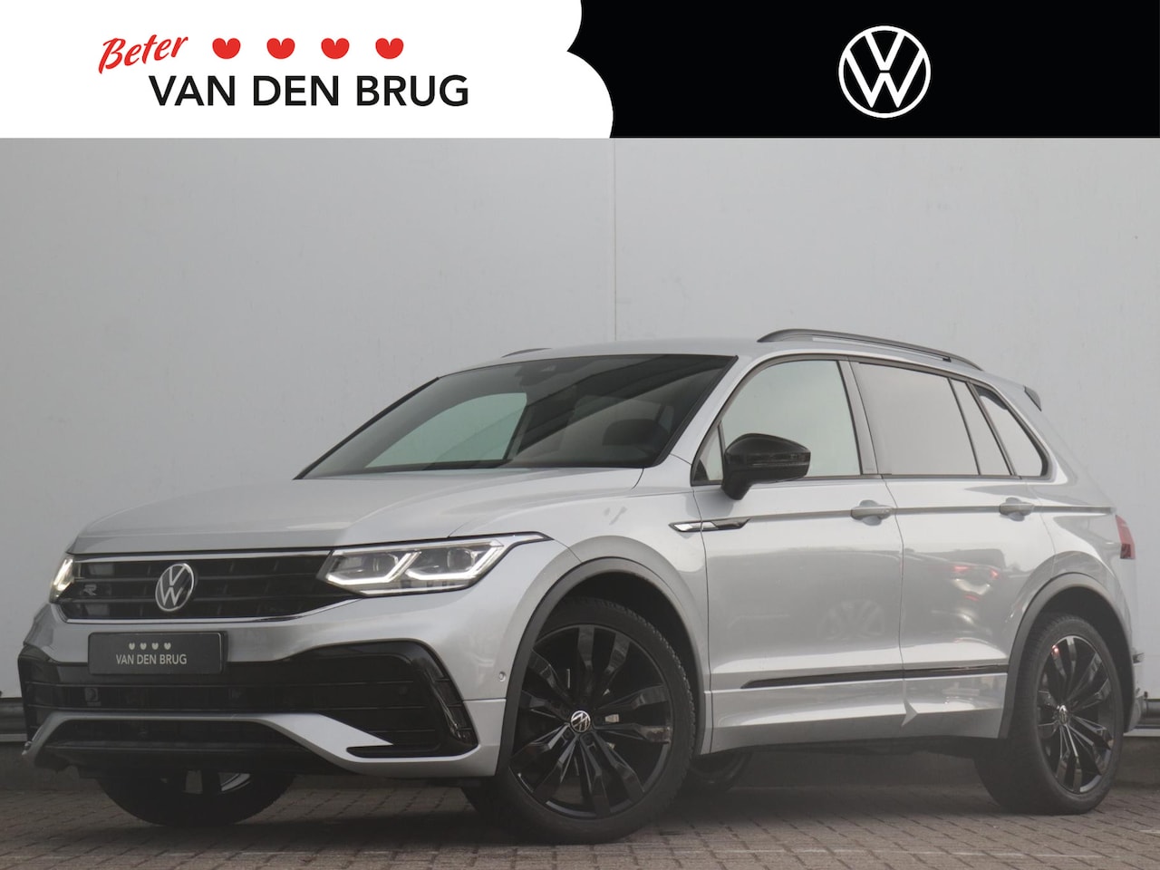 Volkswagen Tiguan - 1.5 TSI R-Line | Adaptief onderstel | Elektrische klep | Achteruitrijcamera | Dodehoekdete - AutoWereld.nl