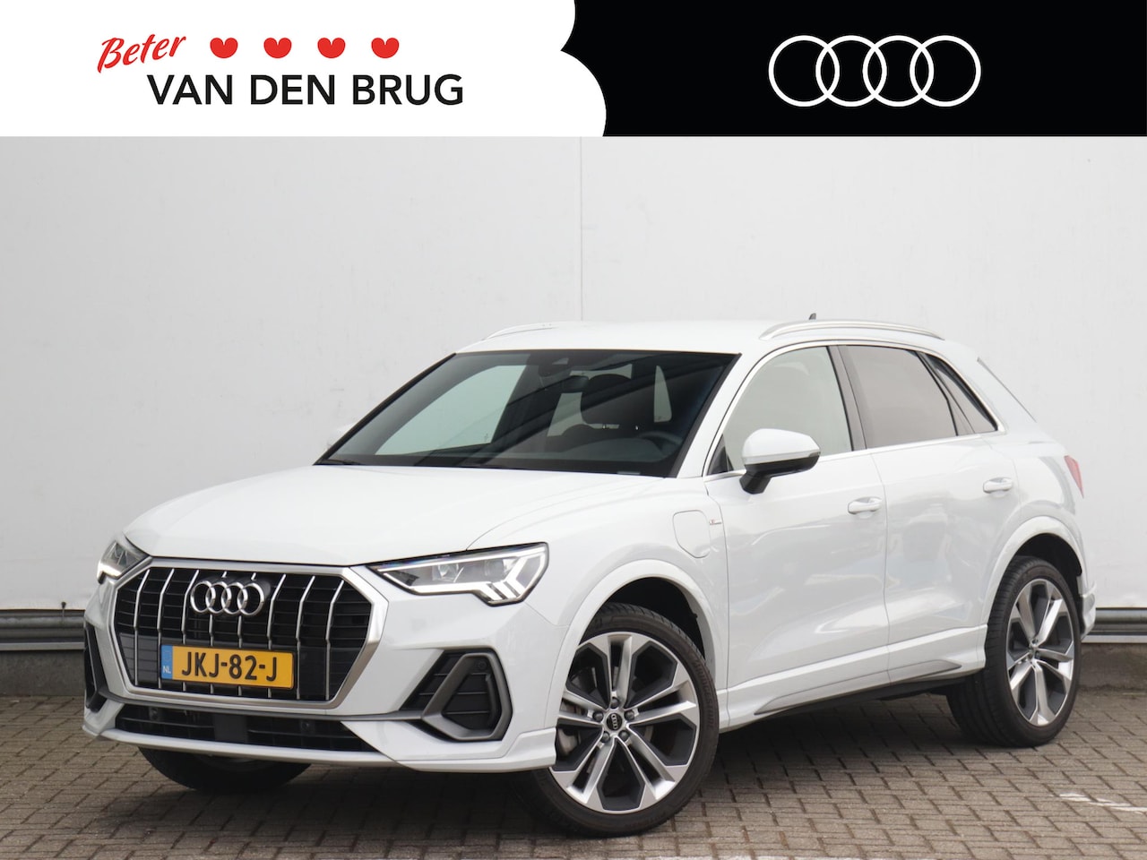 Audi Q3 - 45 TFSI e S edition | 360° camera | Adaptive cruise control | Elektrische stoelen + klep | - AutoWereld.nl