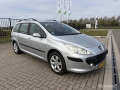 Peugeot 307 Break - 2.0-16V XT AUTOMAAT