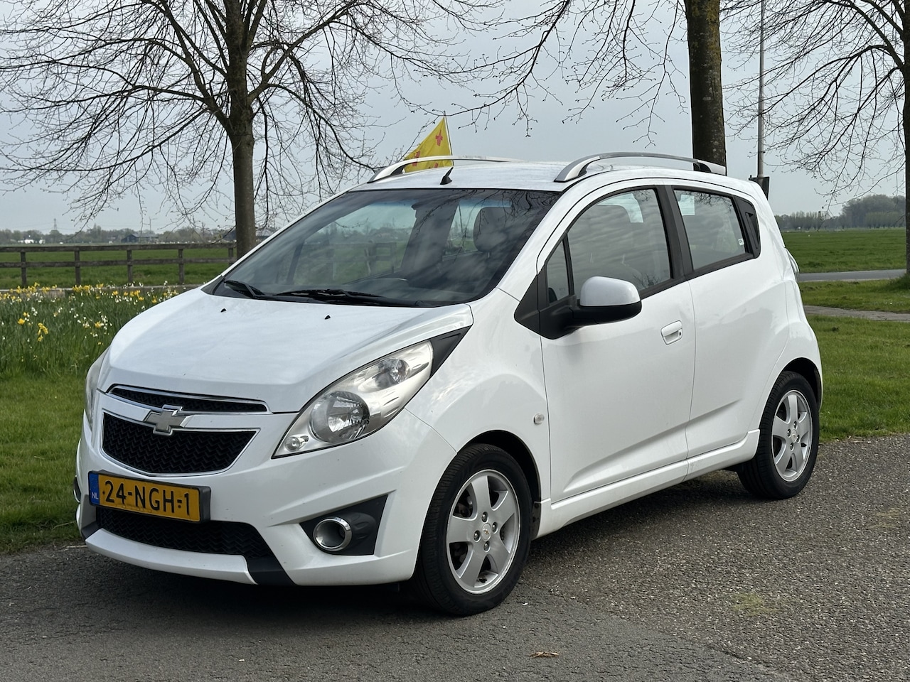 Chevrolet Spark - 1.2 16V LT A/C * NAP * Nette staat - AutoWereld.nl