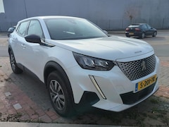 Peugeot e-2008 - EV Active Pack 50 kWh | Cruise Control | Apple Carplay | Android Auto | Airco