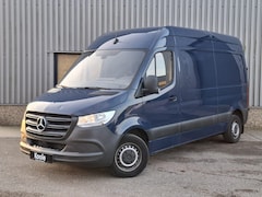 Mercedes-Benz Sprinter - 311 2.2 CDI L2H2 / AIRCO / CAMERA / 3 ZITS / DEALER ONDERHOUDEN / NAVI
