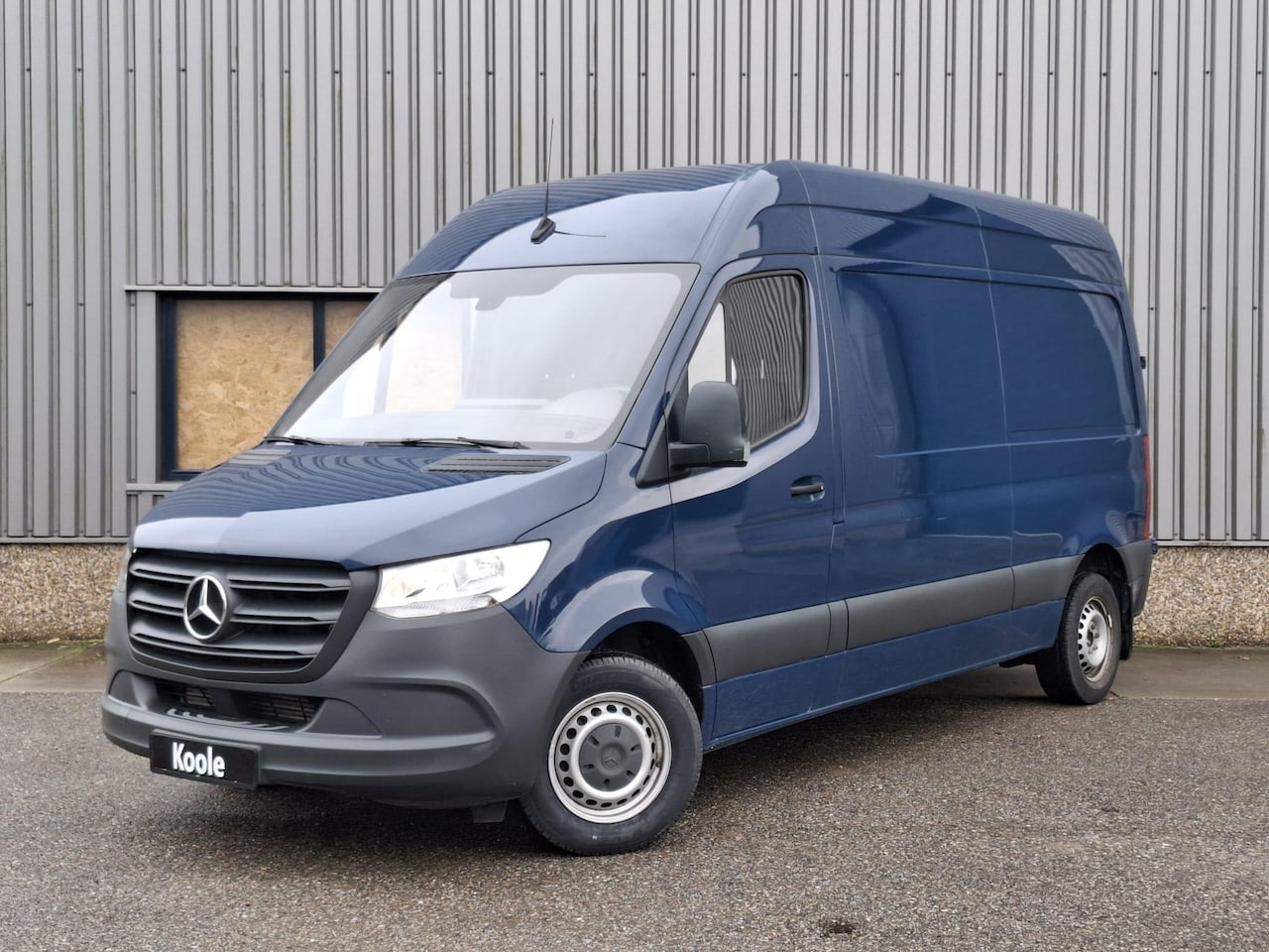 Mercedes-Benz Sprinter - 311 2.2 CDI L2H1 Functional / AIRCO / CAMERA / 3 ZITS / DEALER ONDERHOUDEN / NAVI - AutoWereld.nl
