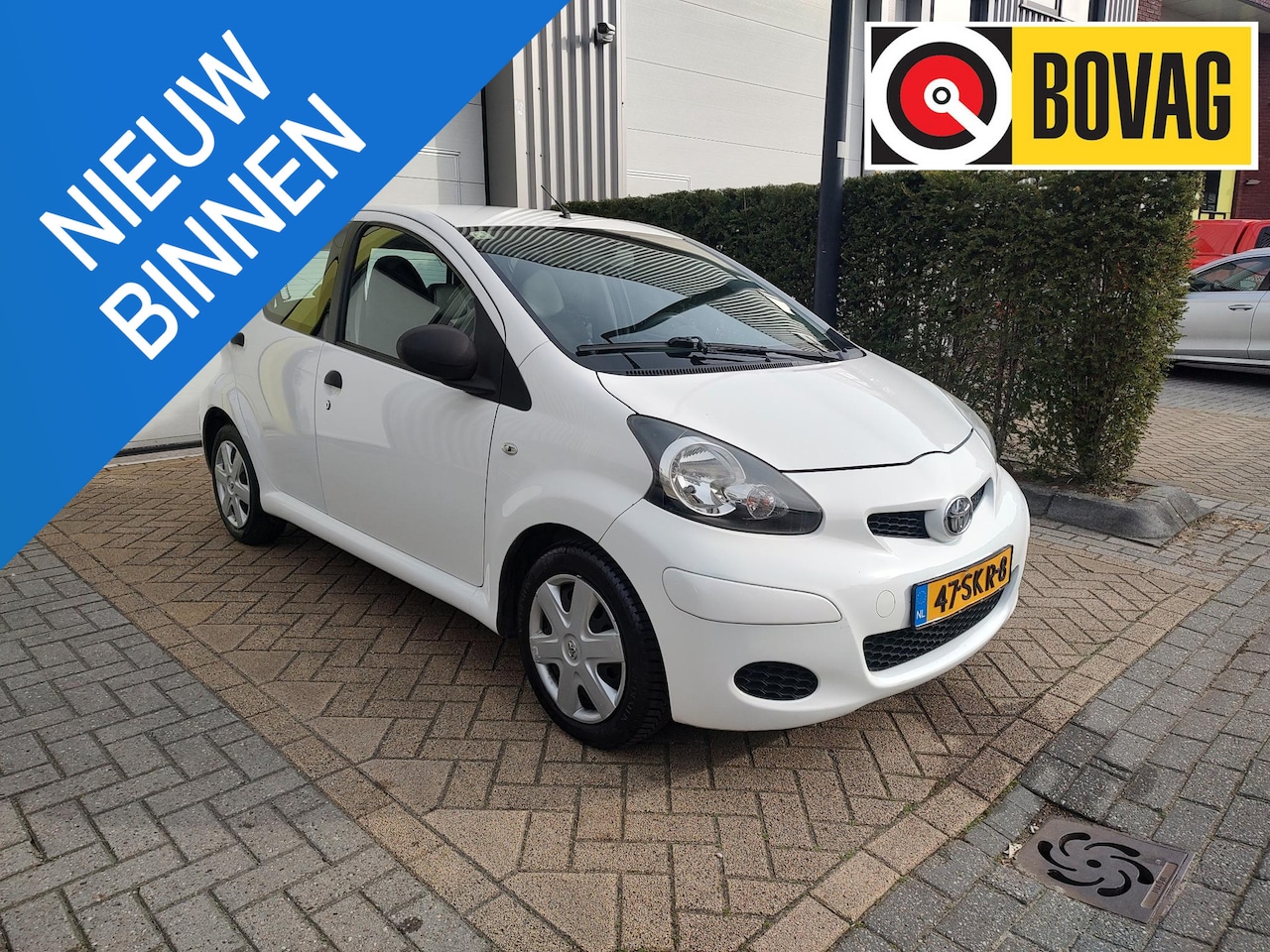 Toyota Aygo - 1.0-12V Now Trekhaak Airco C.V Carkit - AutoWereld.nl