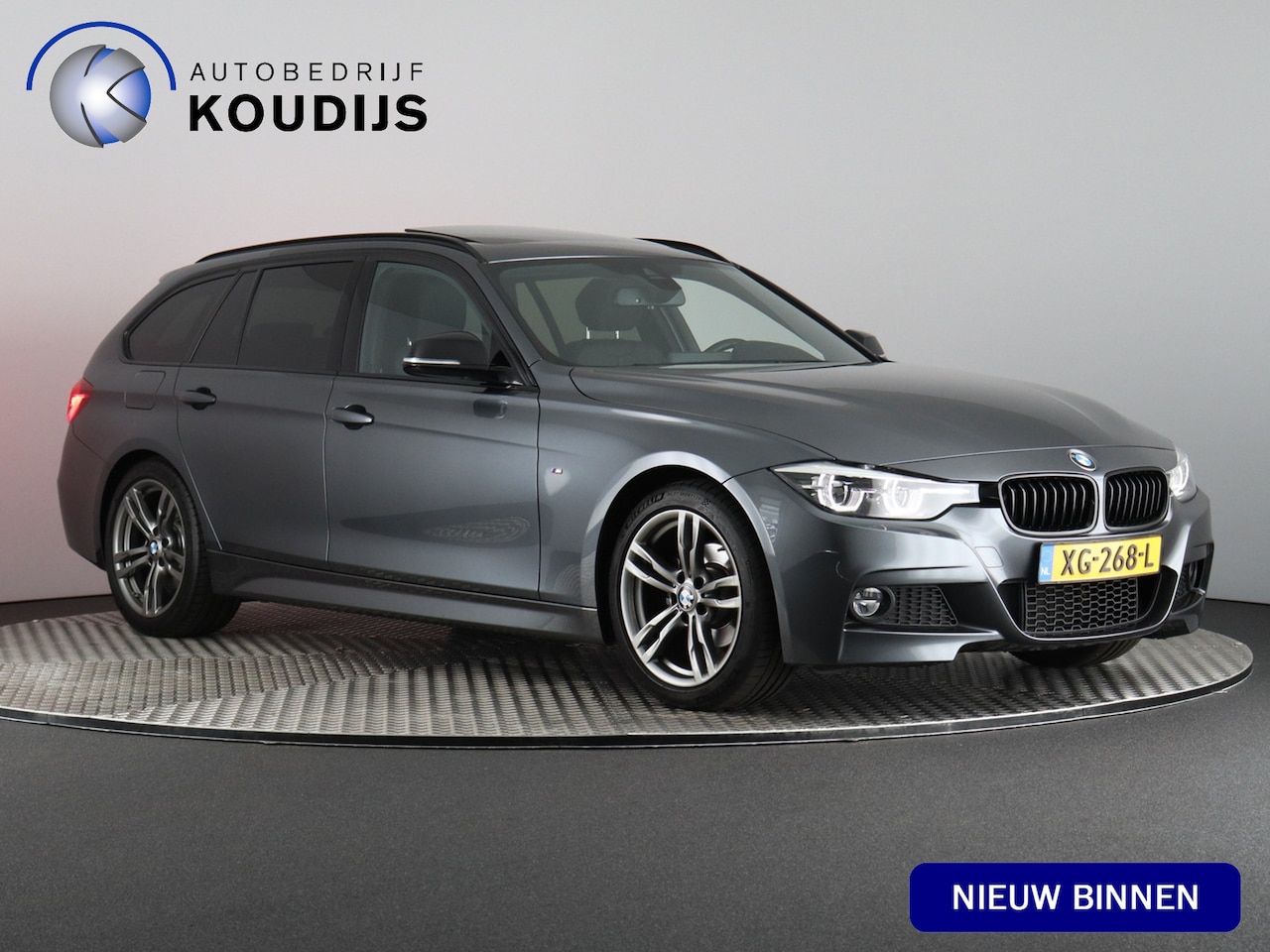 BMW 3-serie Touring - 320i M Sport Edition 320i M Sport Edition (NL-Auto / Elek. Trekhaak / Pano / Head Up / Navi) - AutoWereld.nl