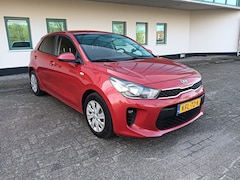Kia Rio - 1.2 CVVT ComfortPlusLine Vijfdeurs . Nieuw model. Topstaat !!