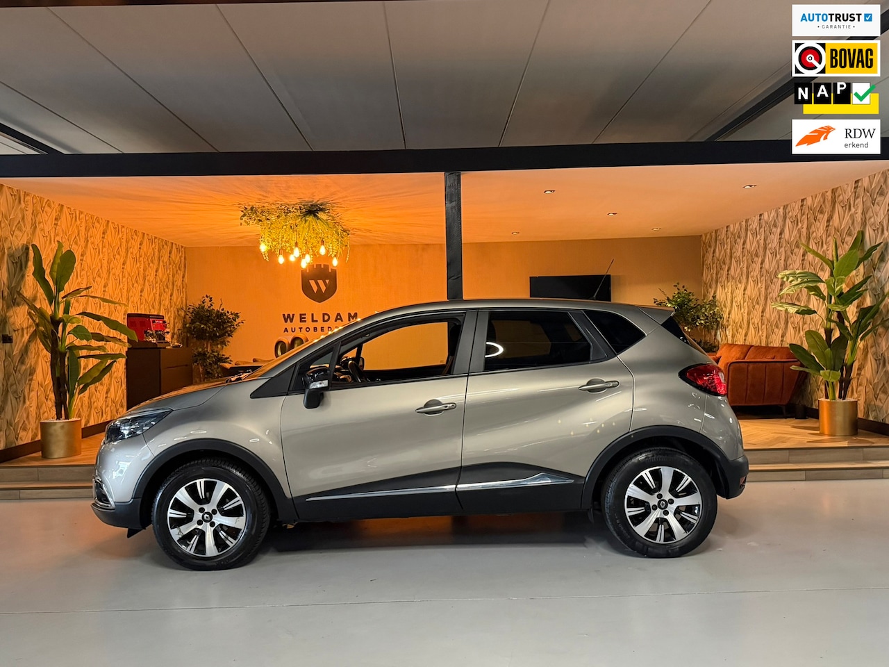 Renault Captur - 0.9 TCe Expression Nap Garantie Cruise Navi Led Airco PDC Rijklaar - AutoWereld.nl