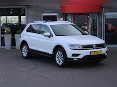 Volkswagen Tiguan - 1.5 TSI Comfortline Business Clima/Camera/Adaptive/NL Auto