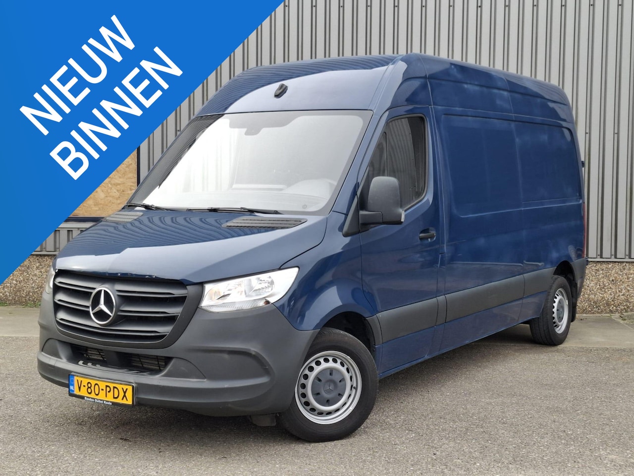 Mercedes-Benz Sprinter - 311 2.2 CDI L2H2 AIRCO / CAMERA / 3 ZITS / DEALER ONDERHOUDEN / NAVI - AutoWereld.nl
