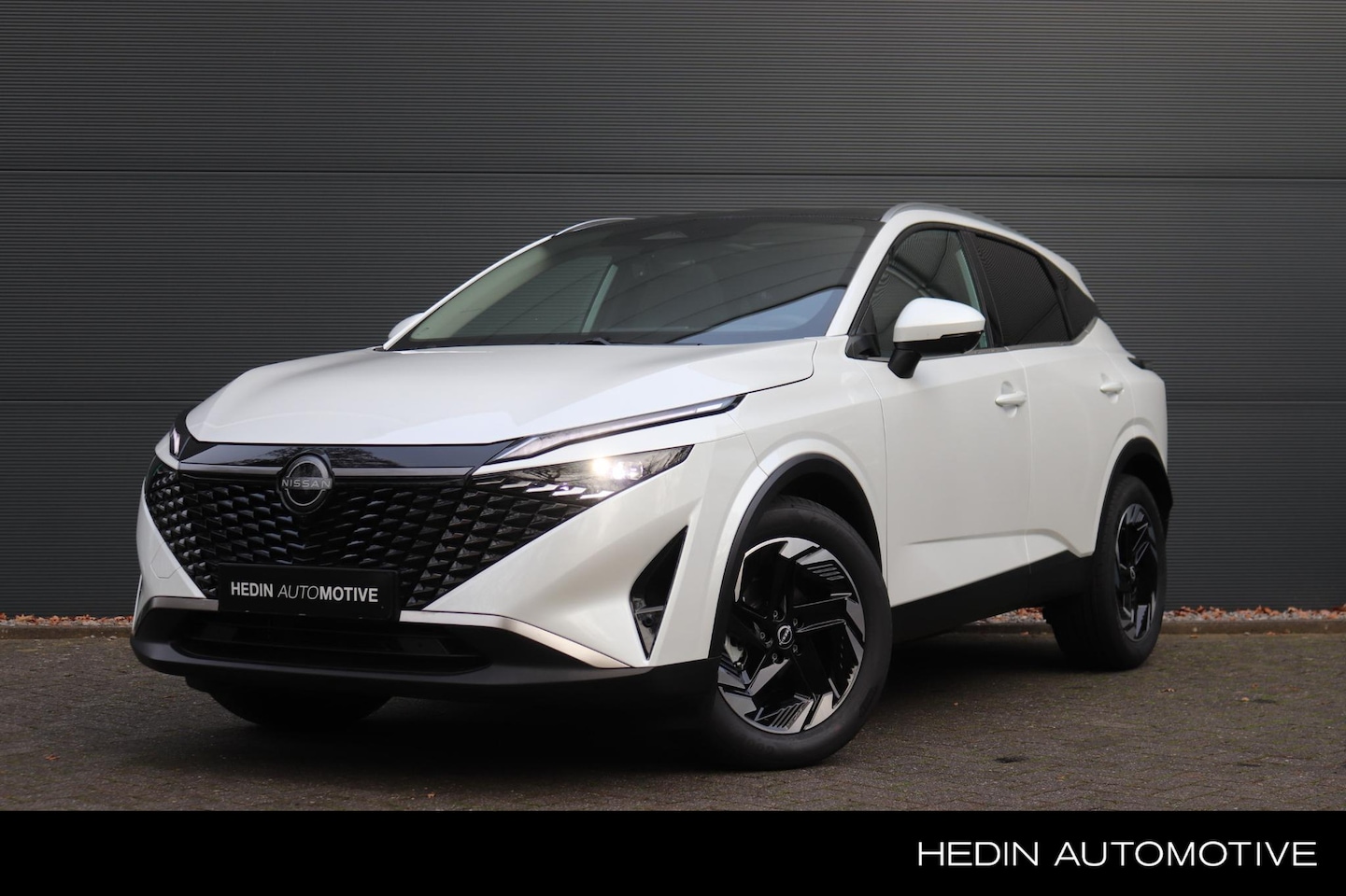 Nissan Qashqai - 1.3 MHEV N-Connecta | GEHEEL RIJKLAAR ! | € 4000,- Voorraad Voordeel | 360 Camera | Naviga - AutoWereld.nl