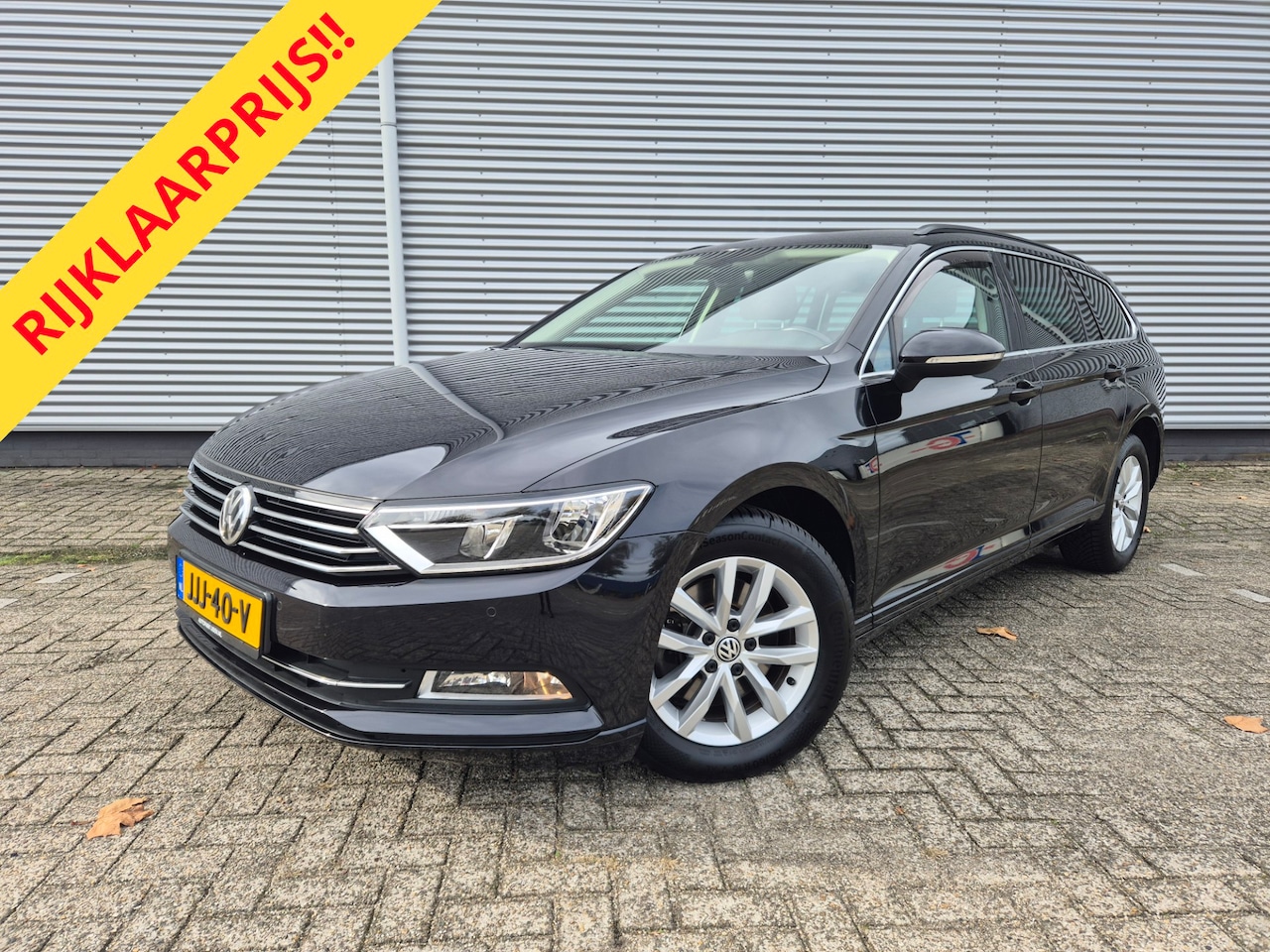Volkswagen Passat Variant - 1.4 TSI ACT Highline 1.4 TSI ACT Highline ,airco,Carplay/Andriod,adap cruise,navigatie,stoelverwarming,parkeers - AutoWereld.nl