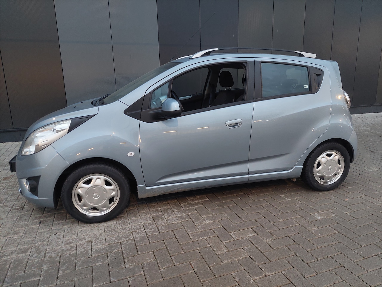 Chevrolet Spark - 1.2 16V LT - AutoWereld.nl