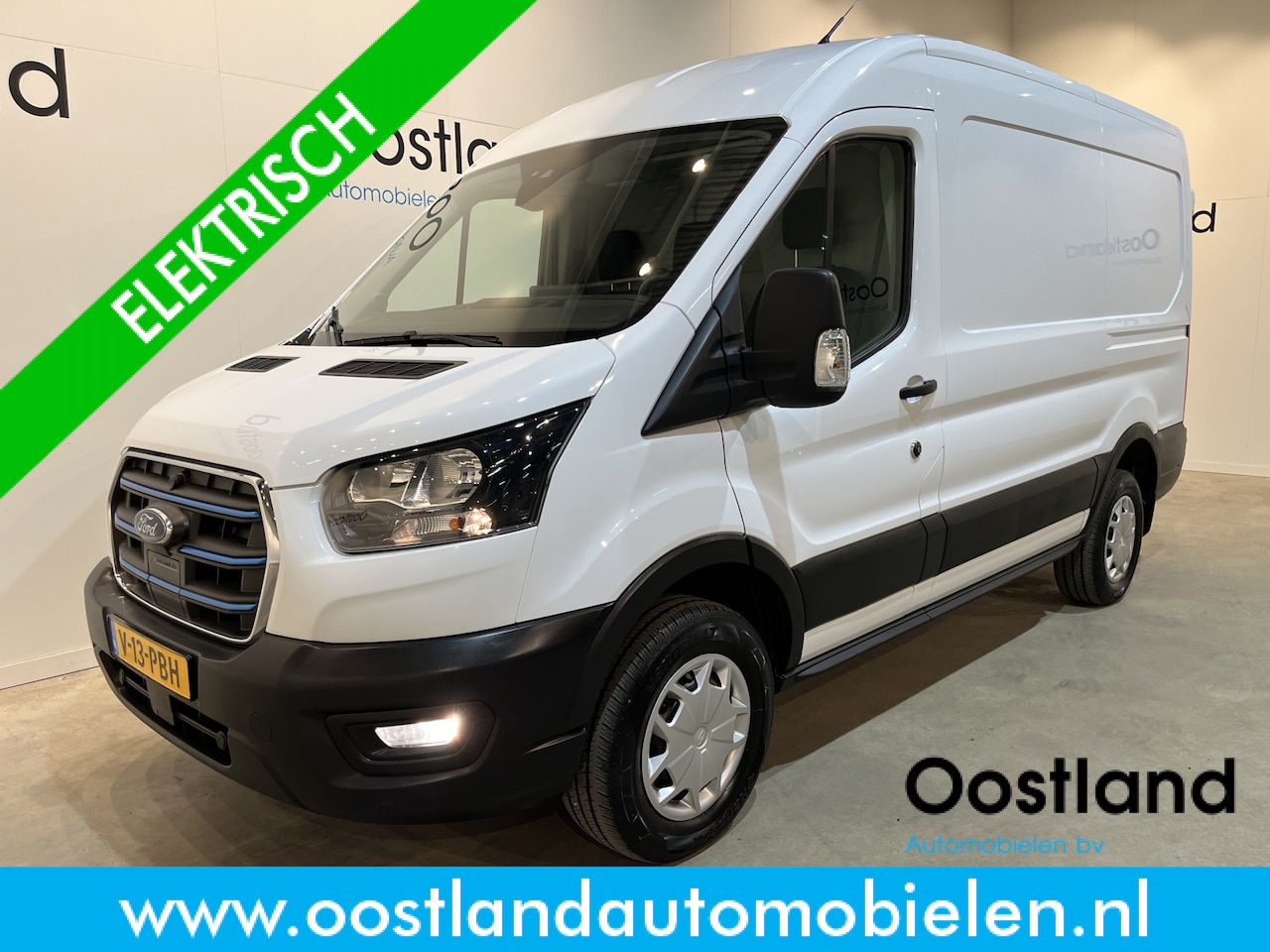 Ford E-Transit - 390 (3500 kg) L2H2 Trend 68 kWh 184 PK / 100% Elektrisch !! / Airco / Cruise Control / Car - AutoWereld.nl