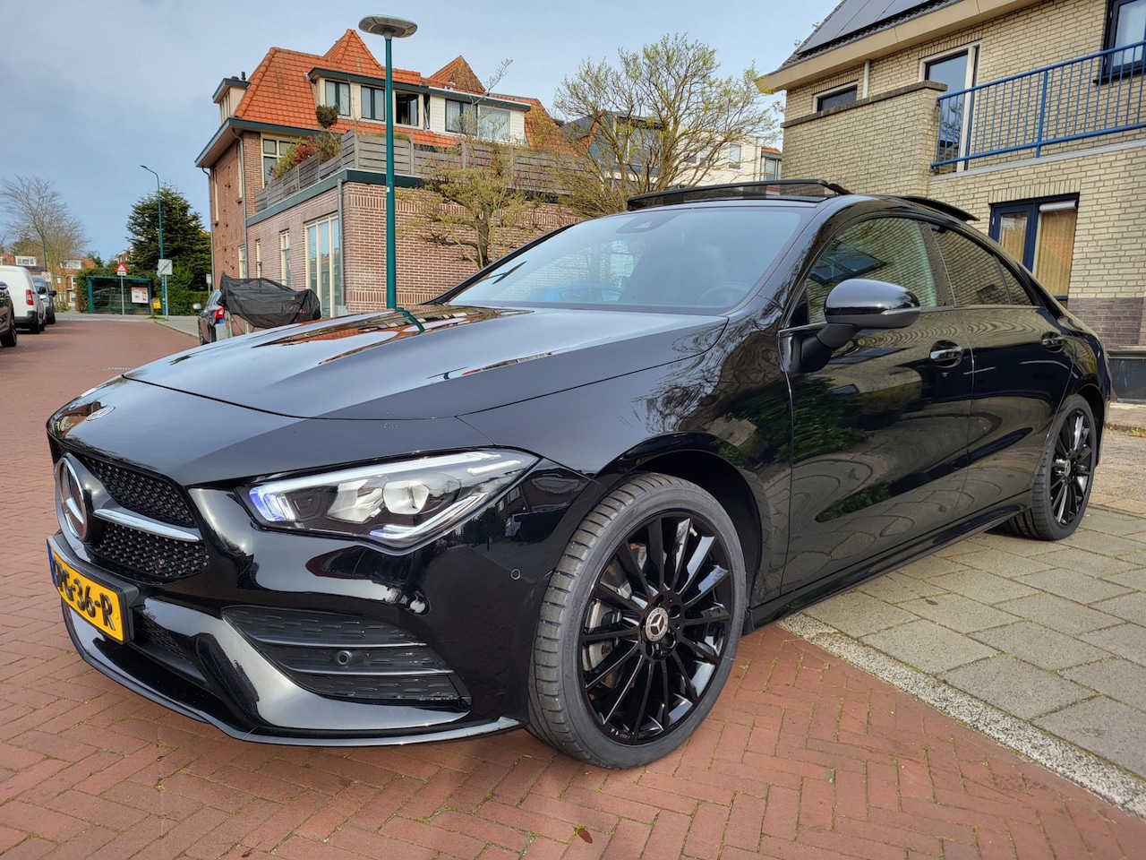 Mercedes-Benz CLA-Klasse - 250 e Premium Plus 250 e Premium Plus - AutoWereld.nl