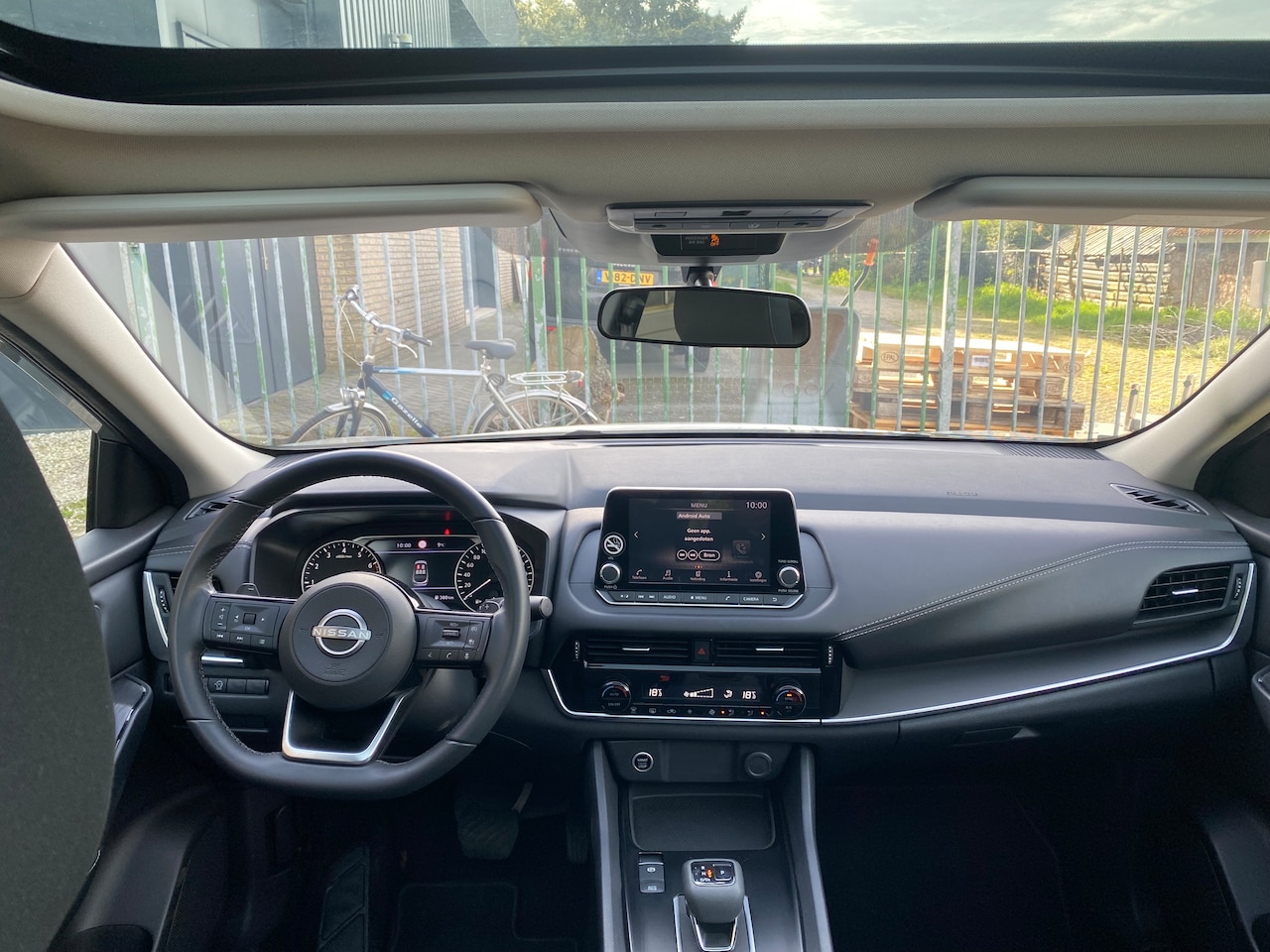 Nissan Qashqai - 1.3 MHEV Xtronic Acenta LAGE KM-STAND!!