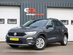 Volkswagen T-Roc - 1.0 TSI Style | CLIMATE | TREKHAAK | CARPLAY |
