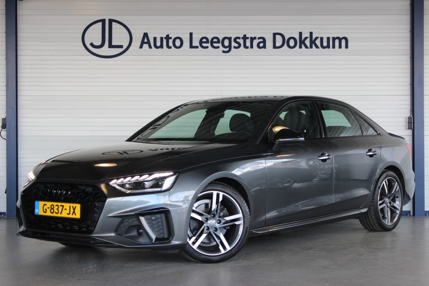 Audi A4 Limousine - 35 TFSI S-Line Edition Black Optic | Virtual Cockpit | Carplay | Navi | Clima | Bluetooth - AutoWereld.nl